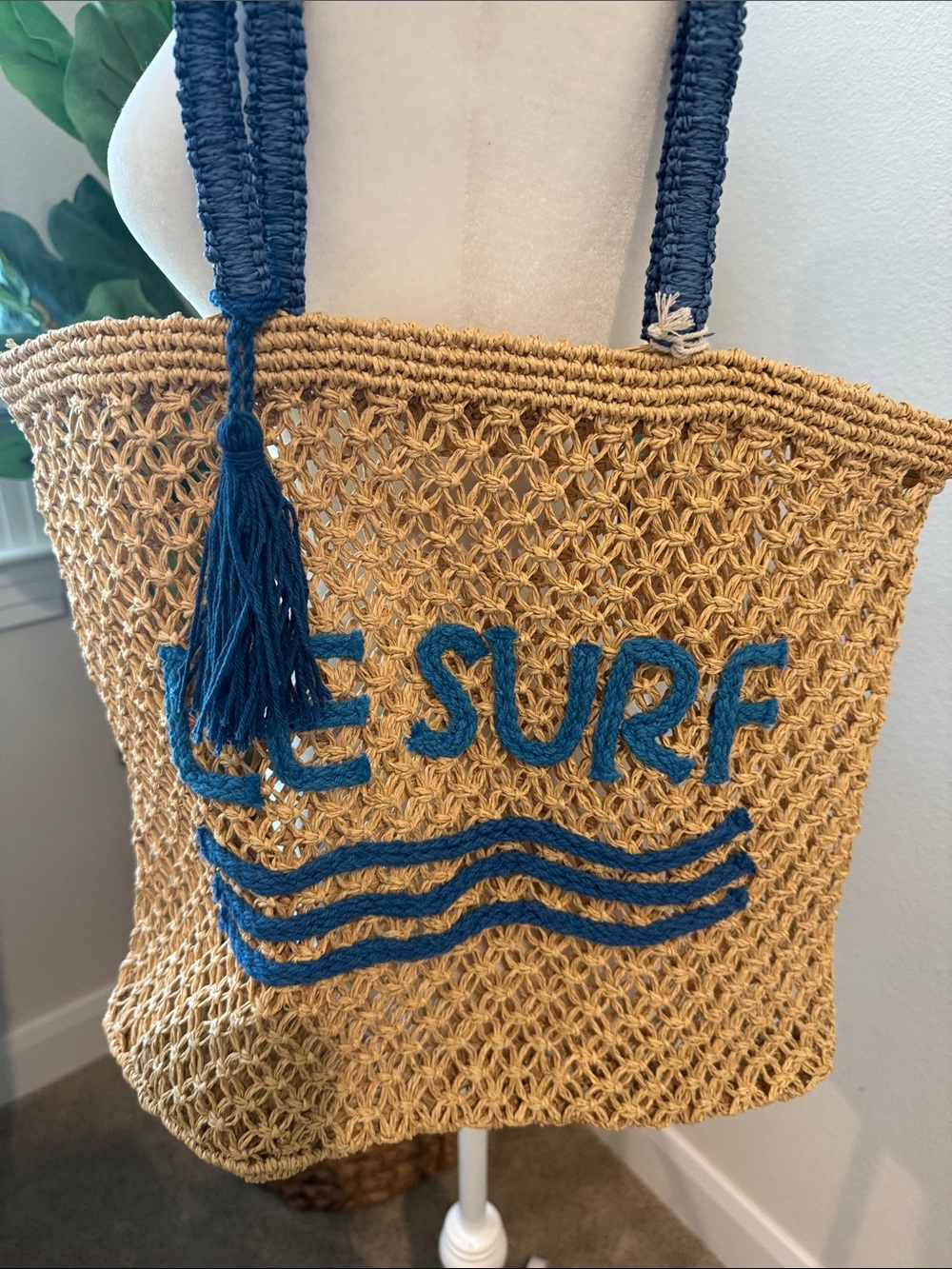 Le Surf Straw Shoulder Tote in Natural Tan with Blue Accents - Picture 4 of 4